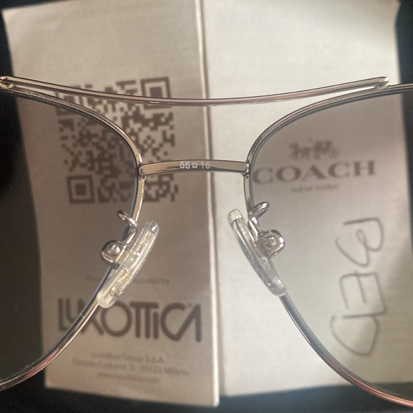 Coach Sunglasses, Women’s - Picture 9 of 11